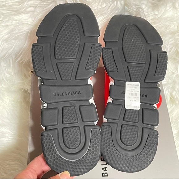 Balenciaga Men’s Speed LT Graffiti Recycled Knit Trainers Red/Black/White - Picture 6 of 9